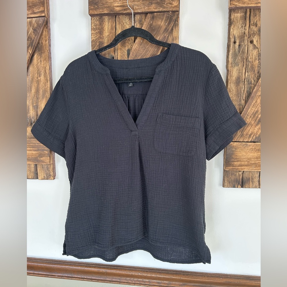 J. Crew Textured Black V Neck 3/4 Sleeve Top Medium